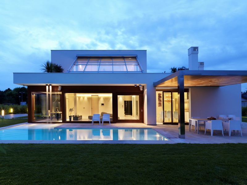 infinity-pool-luxury-eco-friendly-go-green-house-design