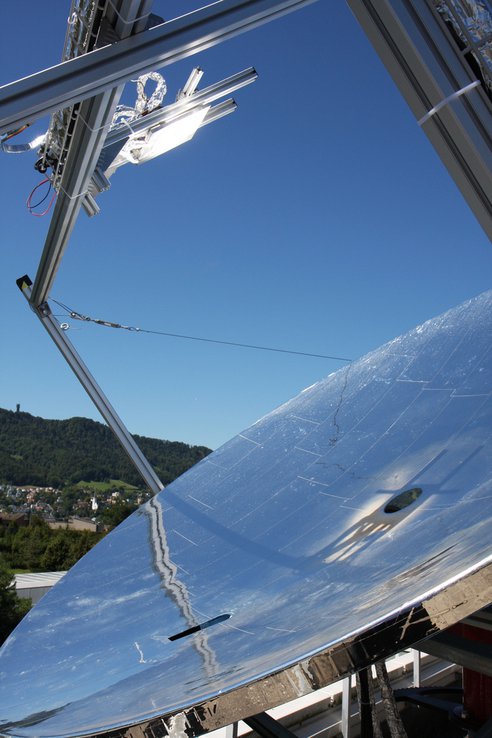 IBM-solar-concentrator-03.jpg.492x0 q85 crop-smart